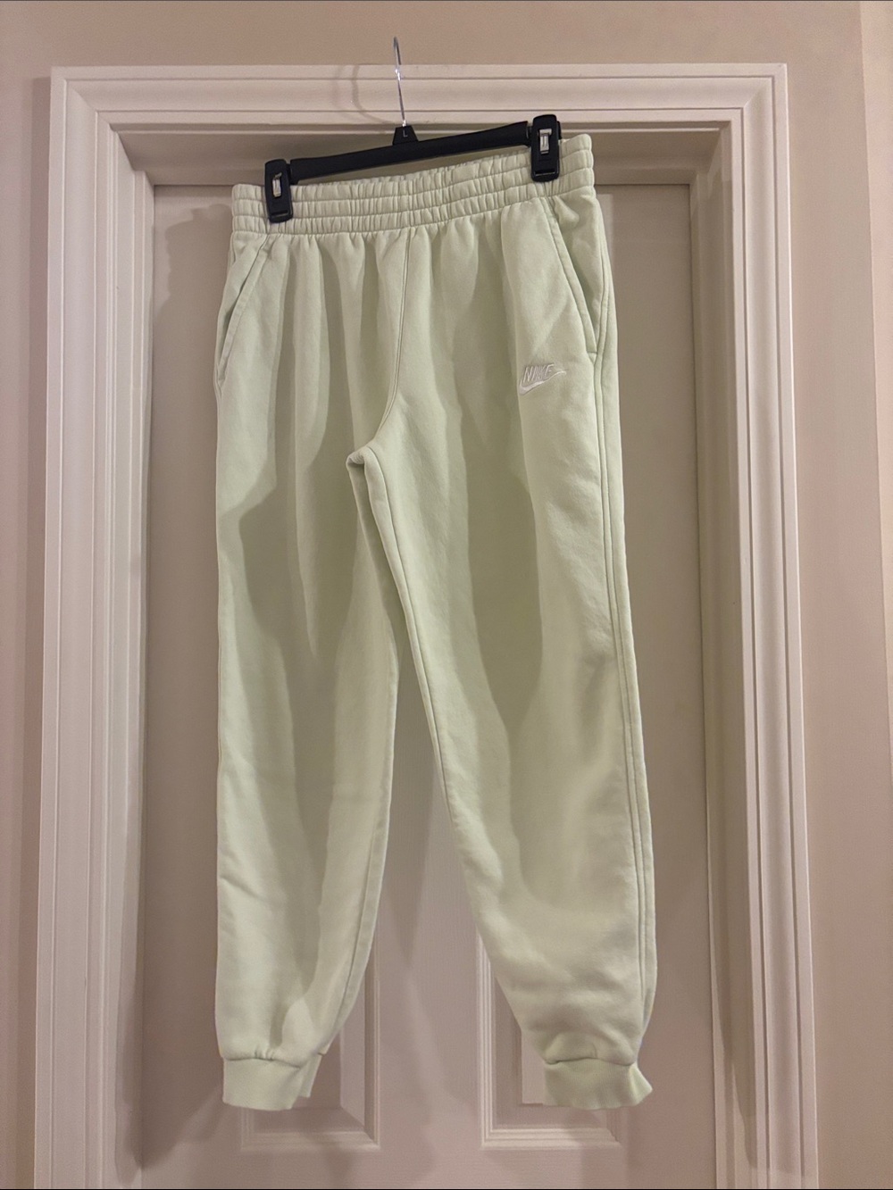 Nike Kids Light neon Youth  XL Green Joggers with Elastic Waist